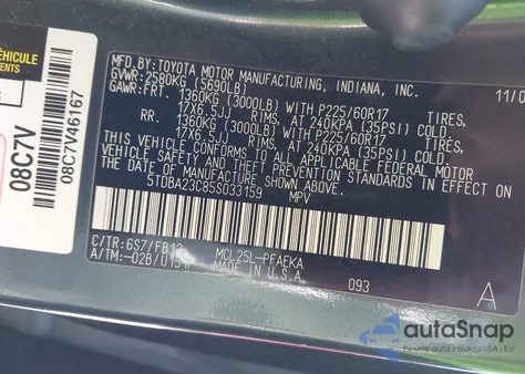 2005 Toyota Sienna Le z USA, uszkodzony, nr VIN 5TDBA23C85S033159